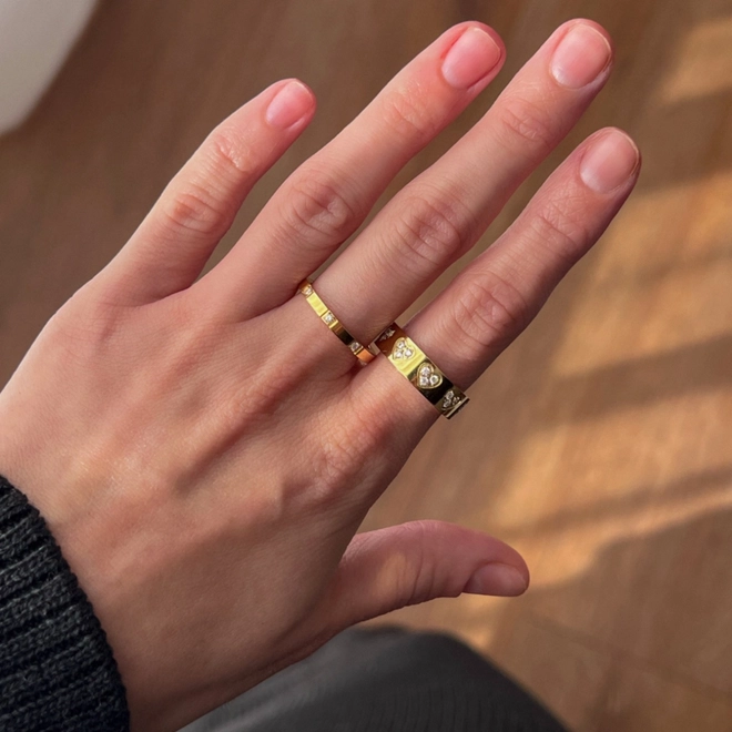 Каблучка Love gold