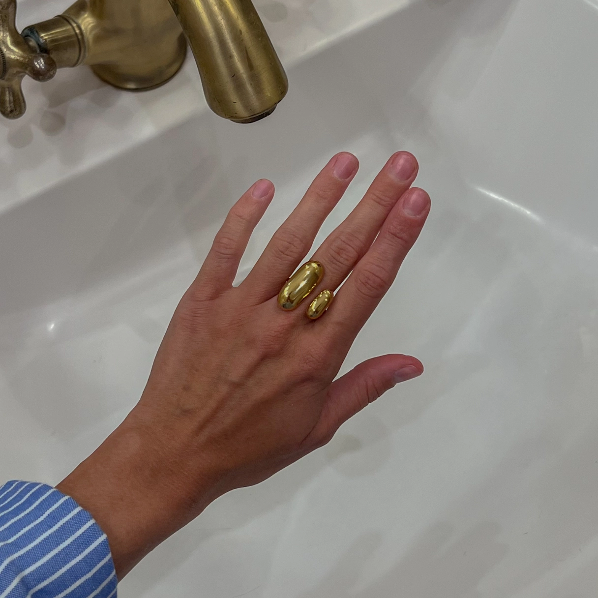 КАБЛУЧКА FLOW GOLD